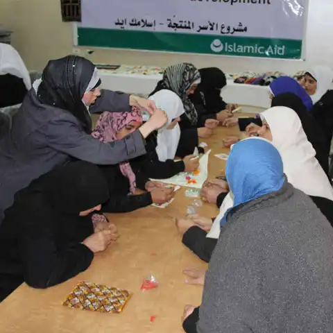 Volunteer-for-Us-img3